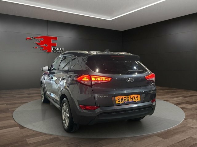 Hyundai Tucson 1.7 Crdi Blue Drive Se Nav Suv E Grey #5
