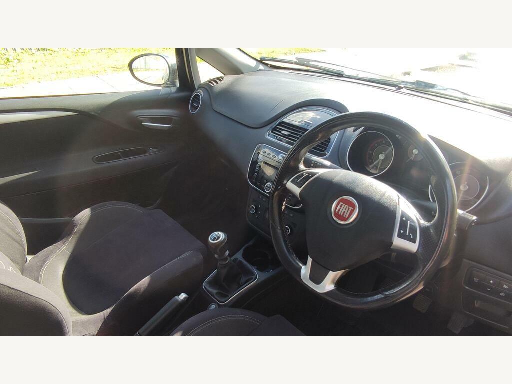 Fiat Punto Pop White #7