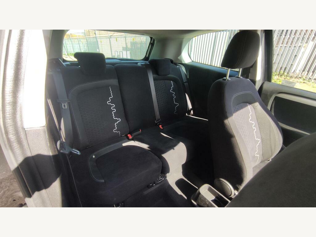 Fiat Punto Pop White #11