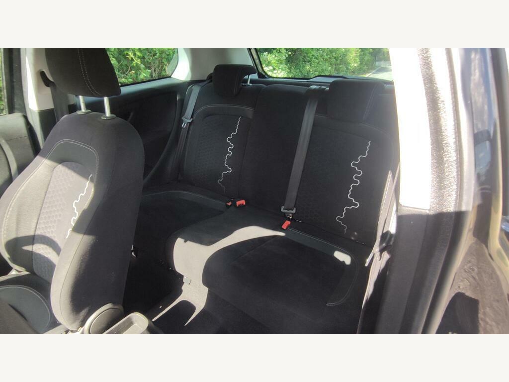 Fiat Punto Pop White #13