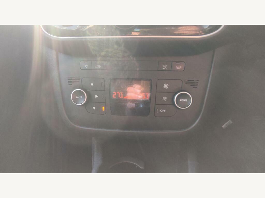 Fiat Punto Pop White #17