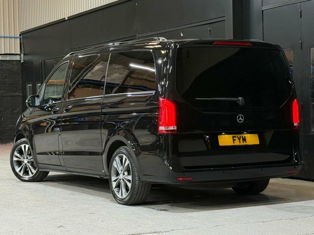 Mercedes-Benz V Class V250d Sport Mpv Black #4
