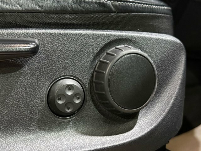 Mercedes-Benz V Class Mpv Grey #46