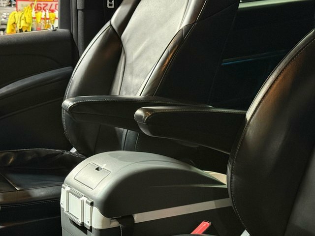 Mercedes-Benz V Class Mpv Grey #69