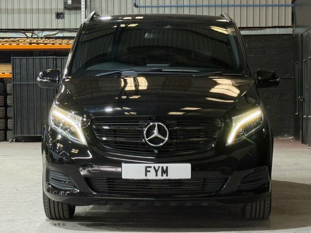 Mercedes-Benz V Class V250d Sport Mpv Black #5
