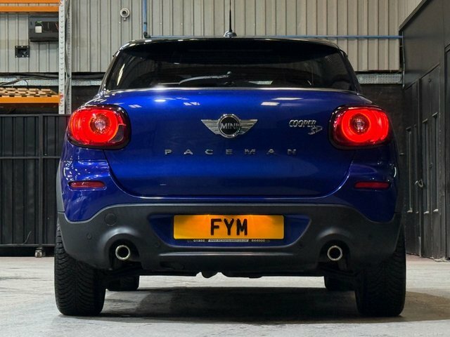 Mini Hatch 2.0 Cooper S Seven Chili Pack Black #24
