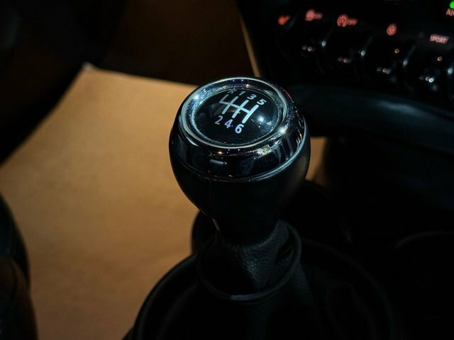 Mini Hatch 2.0 Cooper S Seven Chili Pack Black #41