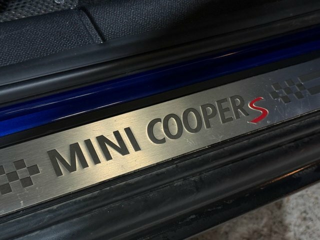 Mini Hatch 2.0 Cooper S Seven Chili Pack Black #48
