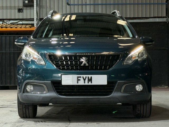Peugeot 2008 Hatchback Black #18
