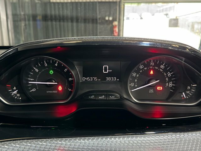 Peugeot 2008 Hatchback Black #47
