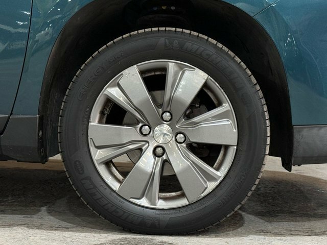 Peugeot 2008 Hatchback Black #27