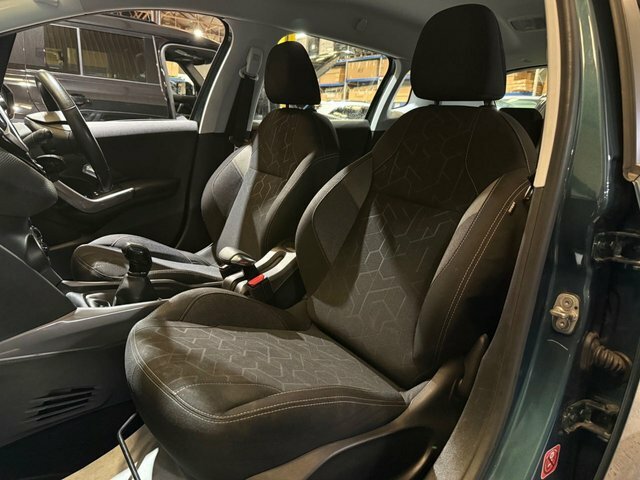 Peugeot 2008 Hatchback Black #7