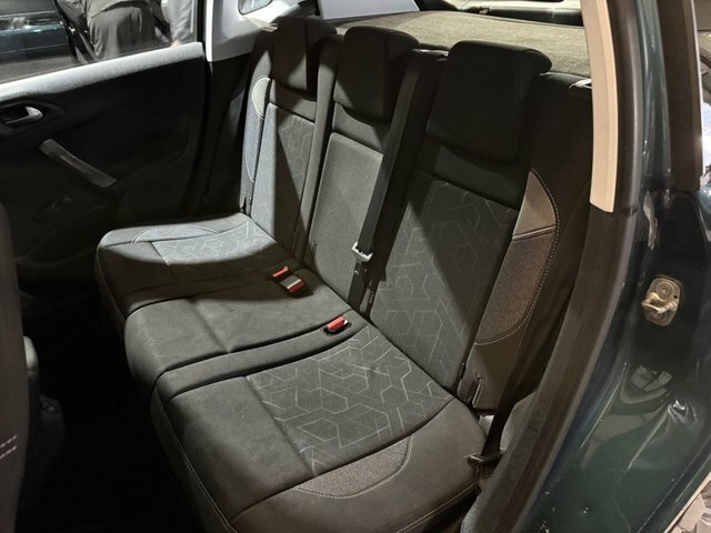 Peugeot 2008 Hatchback Black #12