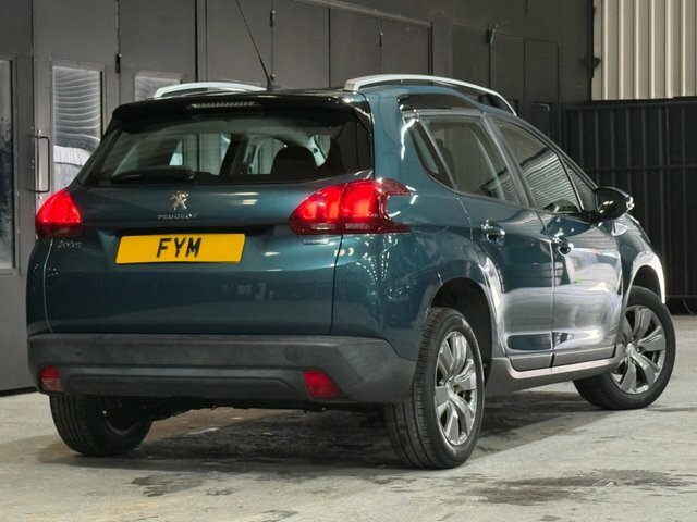 Peugeot 2008 Hatchback Black #16
