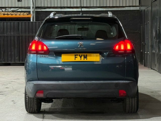 Peugeot 2008 Hatchback Black #14
