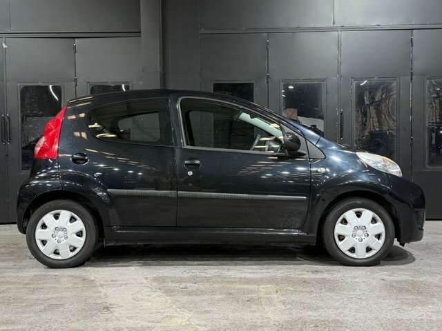 Peugeot 107 12V Urban Hatchback Black #3