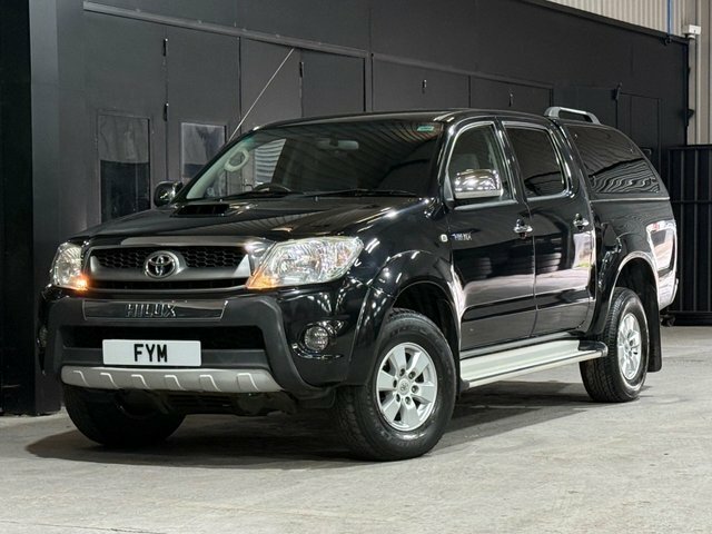 Toyota HILUX 2.5 Hl2 4X4 D-4d Red #15
