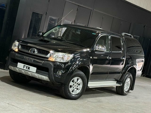 Toyota HILUX 2.5 Hl2 4X4 D-4d Red #53