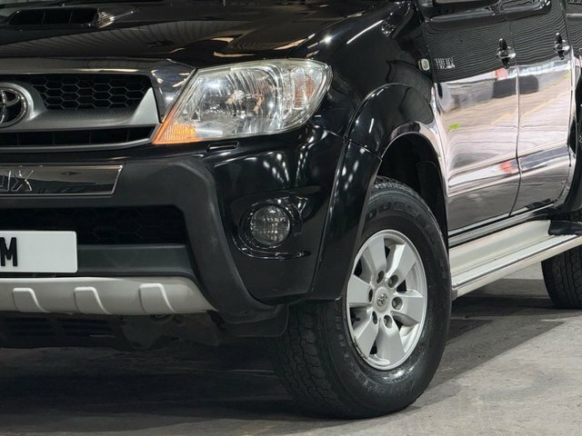 Toyota HILUX 2.5 Hl2 4X4 D-4d Red #20