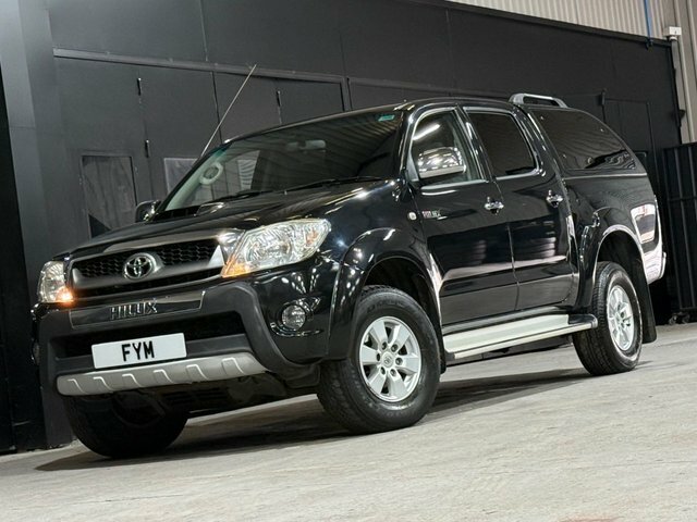 Toyota HILUX 2.5 Hl2 4X4 D-4d Red #59
