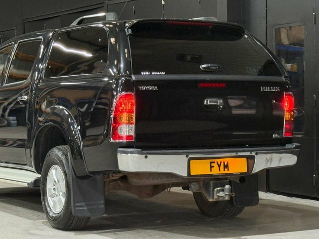 Toyota HILUX 2.5 Hl2 4X4 D-4d Red #56