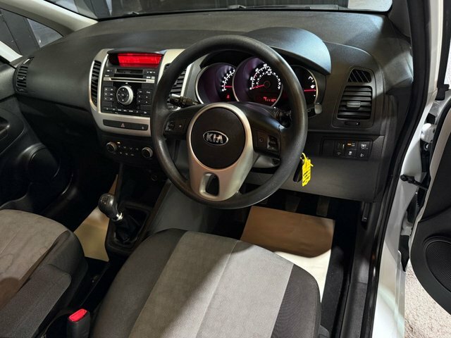 Kia Venga 1.6 Isg 3 Red #42