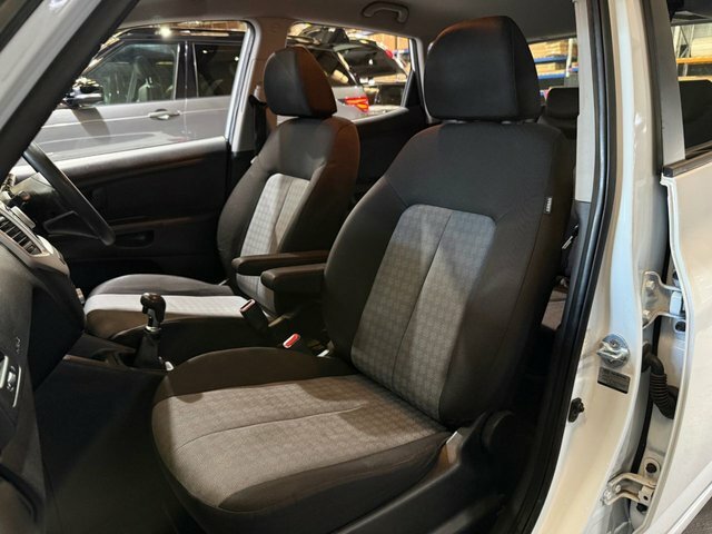 Kia Venga 1.6 Isg 3 Red #12