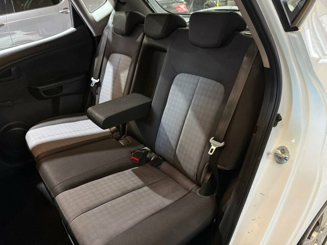 Kia Venga 1.6 Isg 3 Red #13