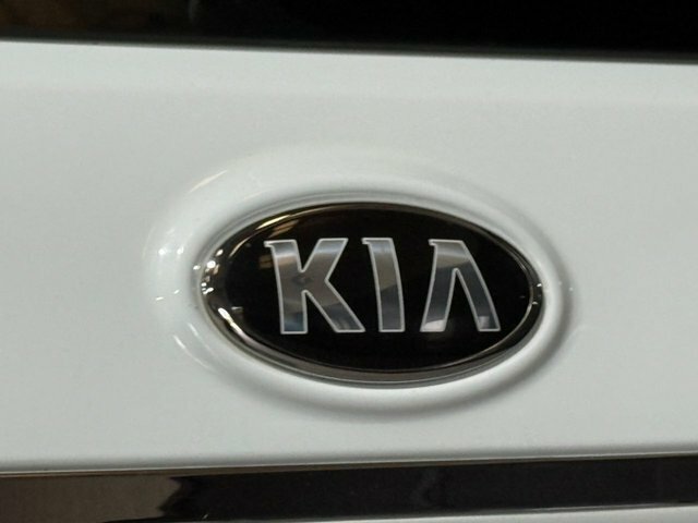 Kia Venga 1.6 Isg 3 Red #45