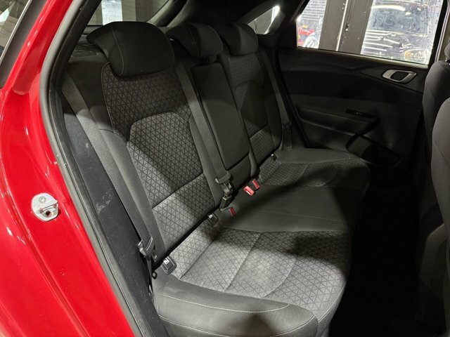 Kia Ceed 1.0T Gdi Isg Gt-line Silver #46