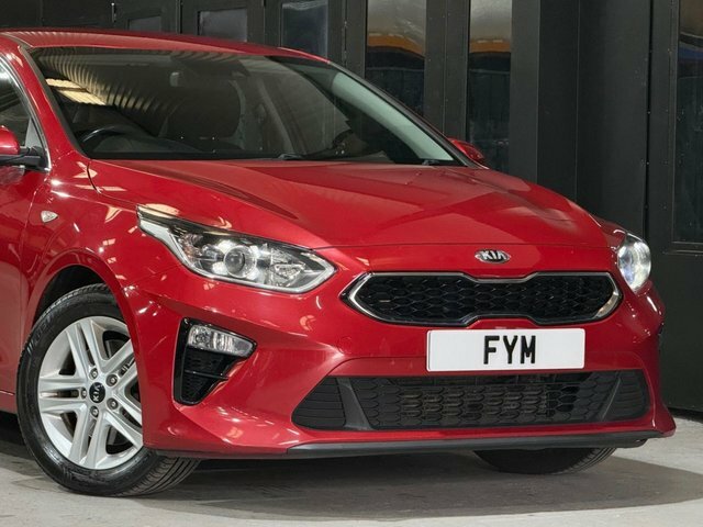 Kia Ceed 1.0T Gdi Isg Gt-line Silver #55
