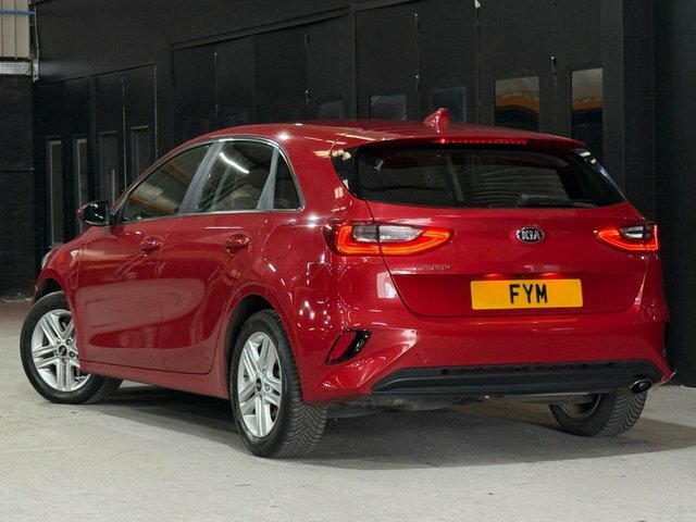 Kia Ceed Crdi Eco 2 Hatchback Red #4