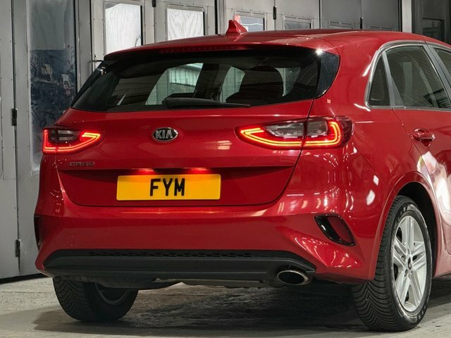 Kia Ceed 1.0T Gdi Isg Gt-line Silver #62