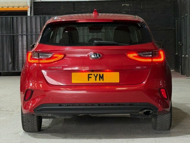 Kia Ceed Crdi Eco 2 Hatchback Red #6