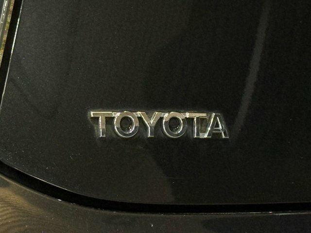 Toyota IQ Hatchback Black #12