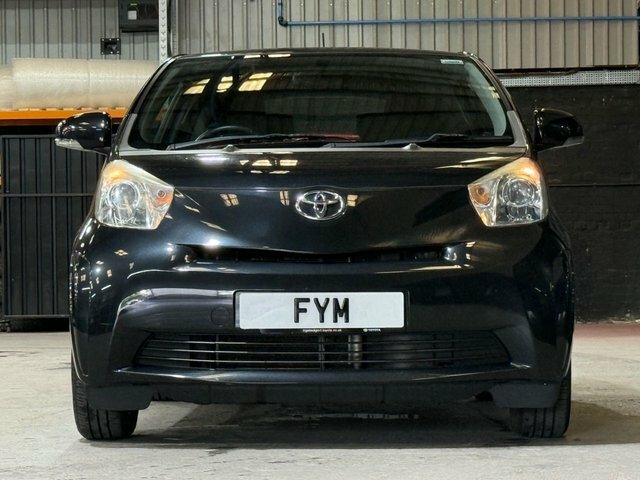 Toyota IQ Hatchback Black #27