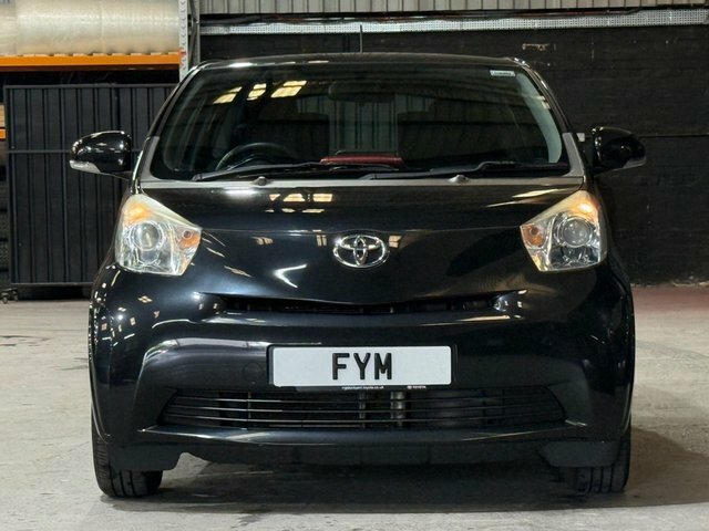 Toyota IQ Vvt-i Hatchback Black #5
