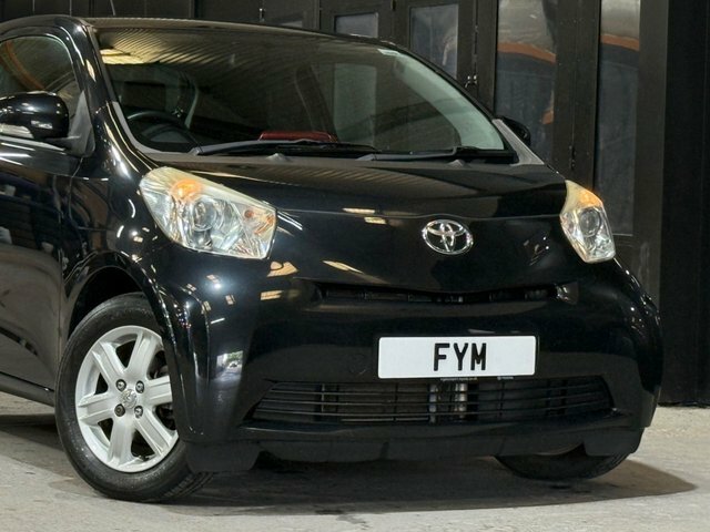 Toyota IQ Hatchback Black #37