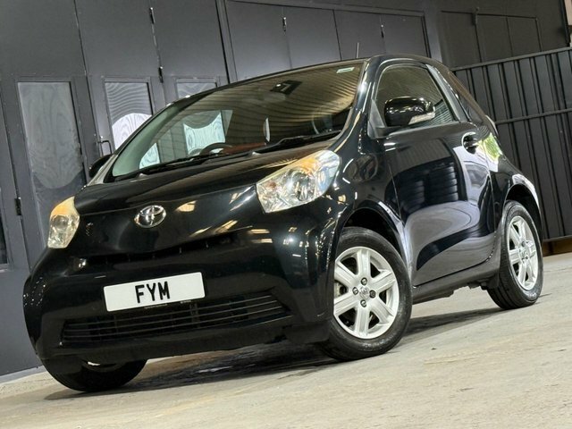 Toyota IQ Hatchback Black #20