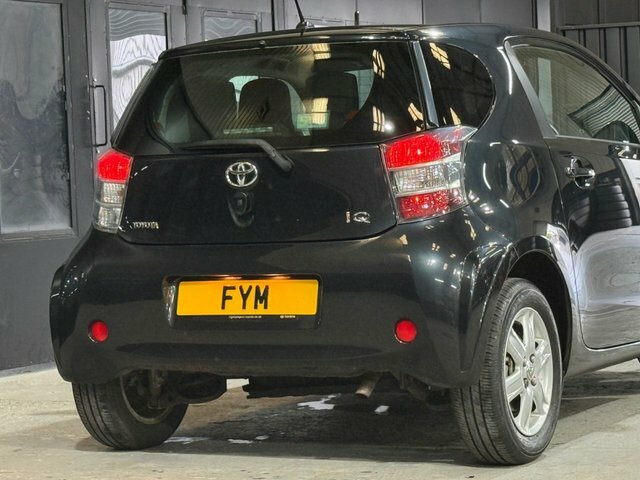 Toyota IQ Hatchback Black #42