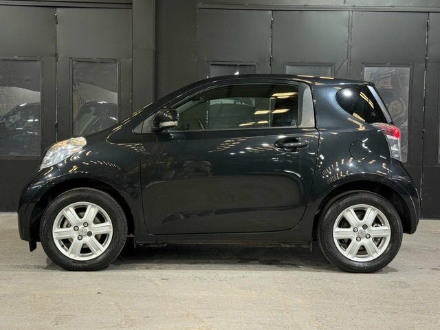Toyota IQ Hatchback Black #14
