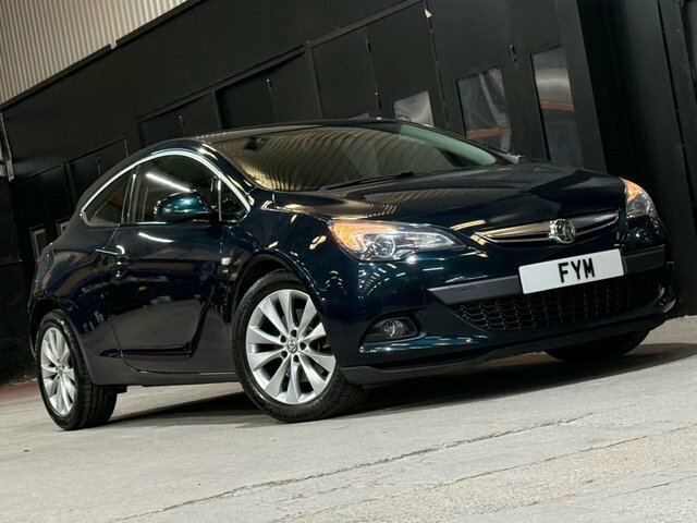 Vauxhall Astra GTC Limited Edition White #38
