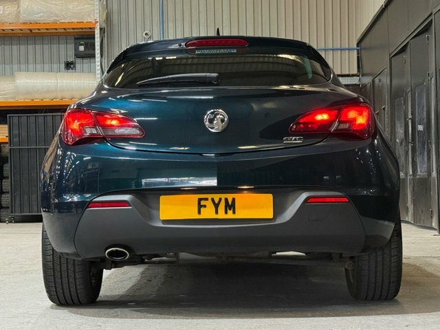 Vauxhall Astra GTC Turbo Sri Coupe Green #3