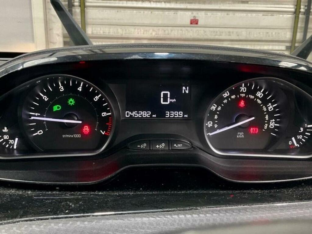 Peugeot 208 Active Blue #8