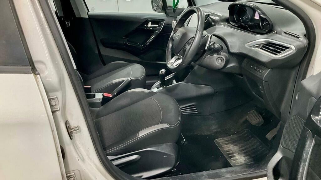 Peugeot 208 Active Blue #7