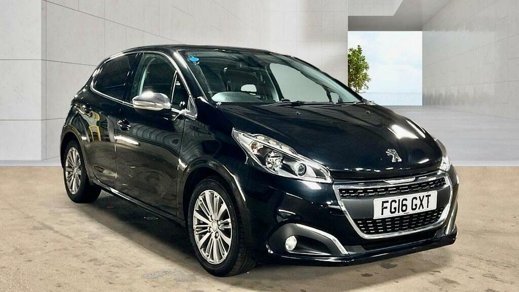 Peugeot 208 1.2 Puretech Allure Eat Euro 6 Ss Black