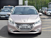 Peugeot 208 1.2 Access Plus 82 Bhp White #43