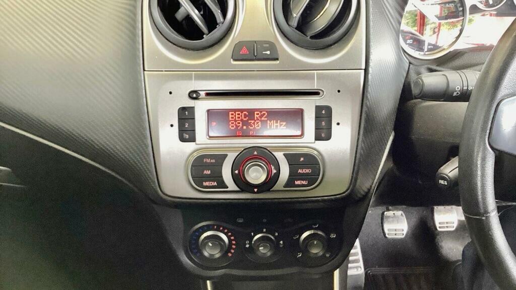 Alfa Romeo MiTo 1.4 Multiair Distinctive Touchscreen, Bluetooth, Black #12