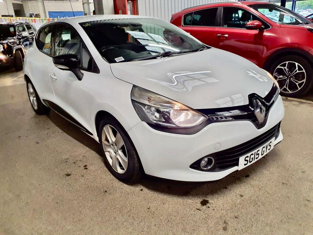 Renault Clio Hatchback 1.2 16V Dynamique Medianav Euro 5 2 White