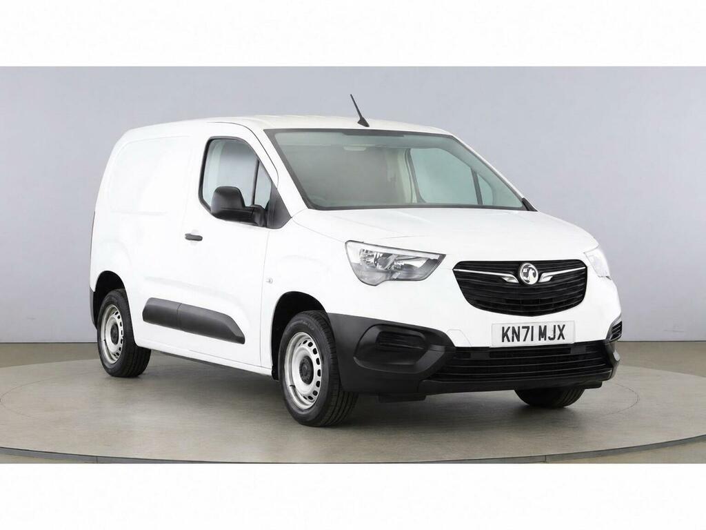 Vauxhall Combo 1.5 Turbo D 2000 Edition L1 H1 Euro 6 Ss White